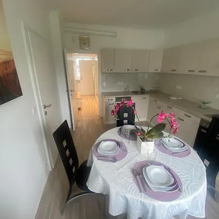 Einfamillienhaus Apartment