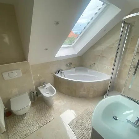 Einfamillienhaus Apartment